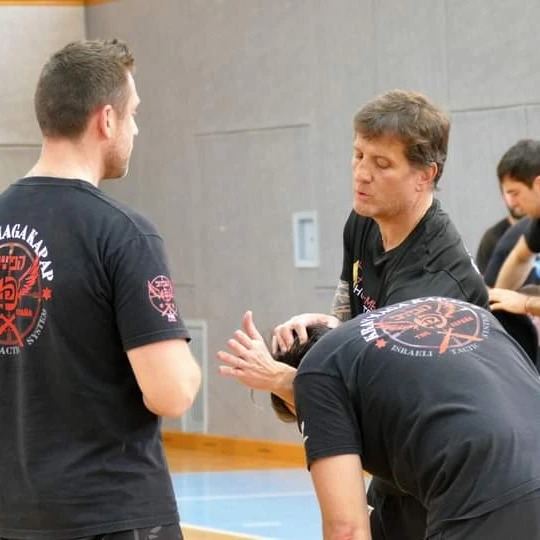 SELF DEFENSE & MARTIAL WORKOUT